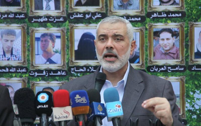 صور: هنية يشارك الإعلاميين فرحة النصر