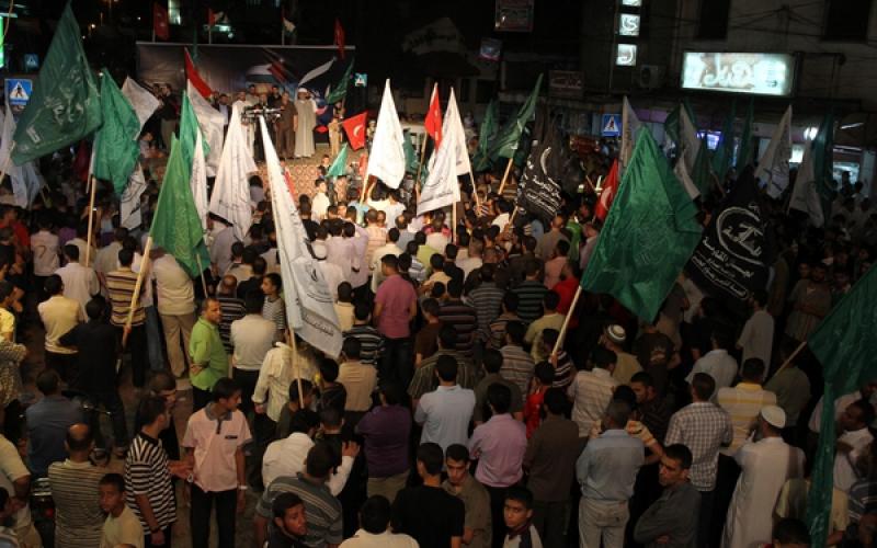مسيرة بغزة تأييداً لطرد تركيا لسفير الاحتلال