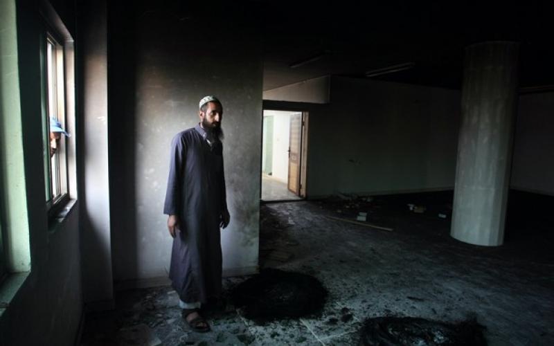 صور..حرق مسجد قصرة بنابلس