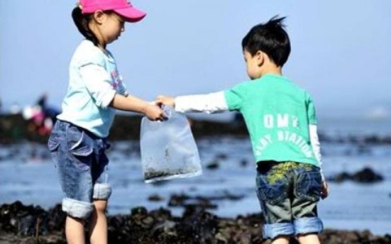 بالصور..شاهد انشقاق البحر في كوريا!