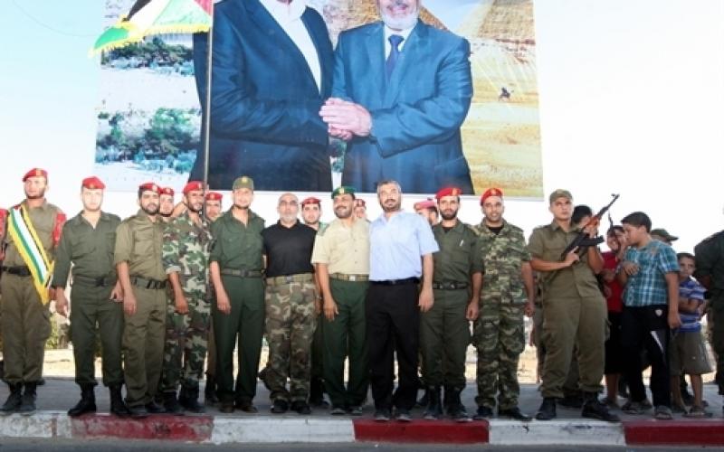بالصور .. الداخلية تنظم مسيراً عسكرياً