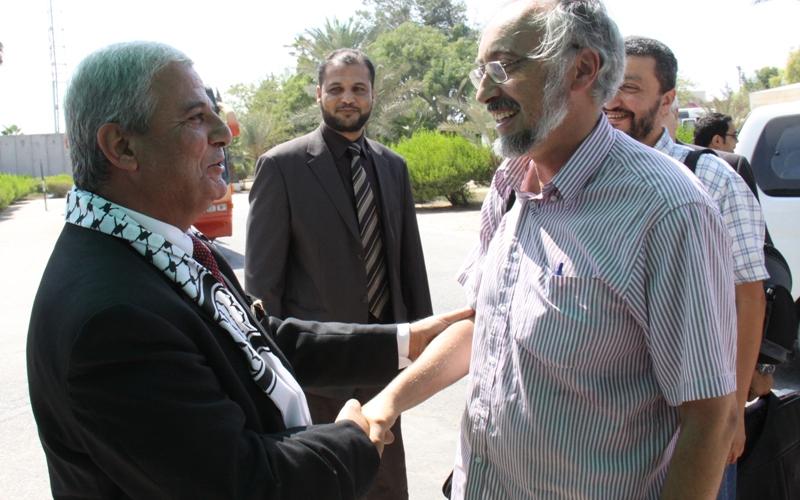 بالصور.. وفد تضامني من الفلكيين يصلون غزة‎
