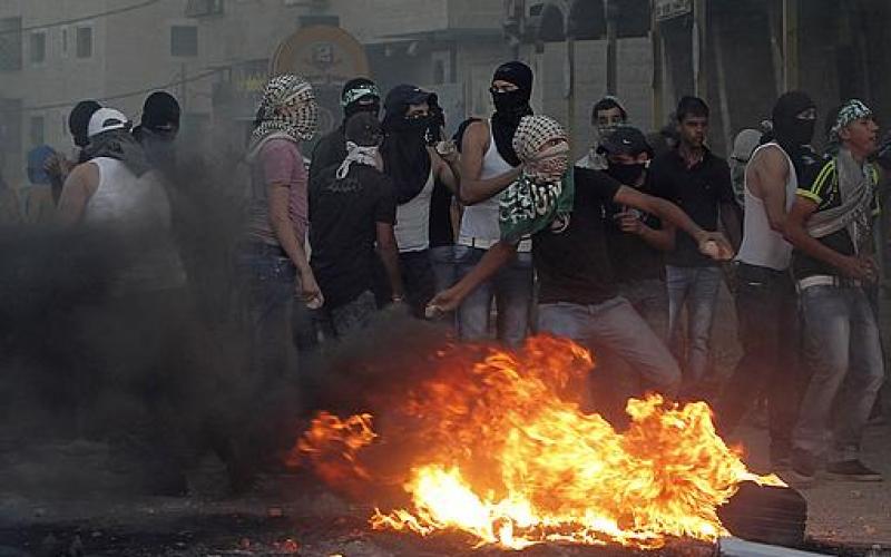 مواجهات وإصابات في مسيرة لنصرة النبي بالقدس