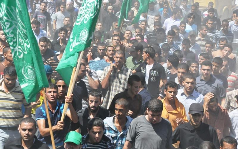 صور.. تشييع شهيدين ارتقيا أمس برفح