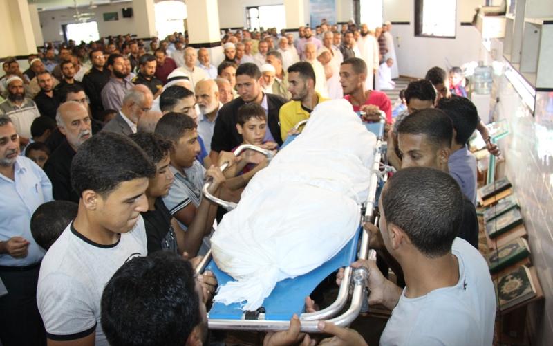 صور.. تشييع شهيدين ارتقيا أمس برفح