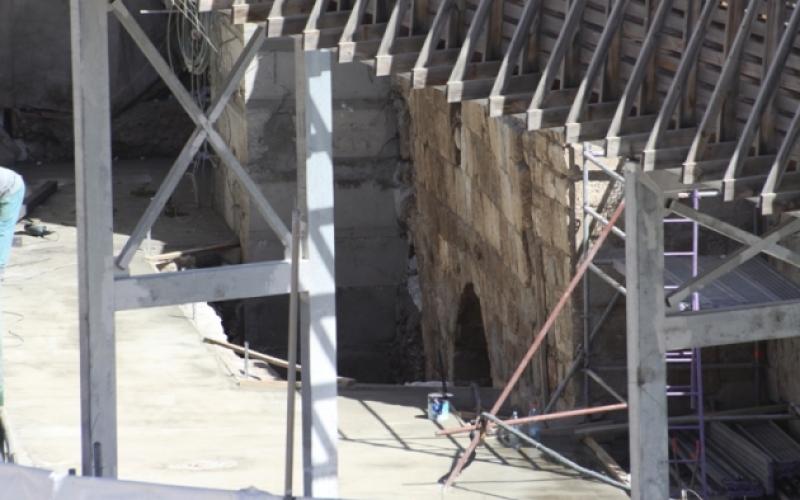 بالصور.. تحويل مسجد لكنيس قرب الأقصى