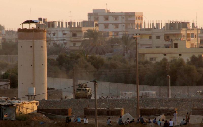 صور: الجيش المصري يواصل تفجير الأنفاق