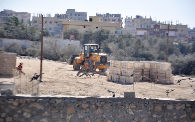 صور: ما يجري على حدود رفح عن قرب