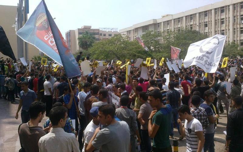 صور: حراك طلابي واسع ضد الانقلاب