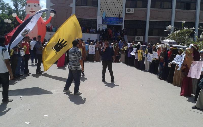 صور: حراك طلابي واسع ضد الانقلاب