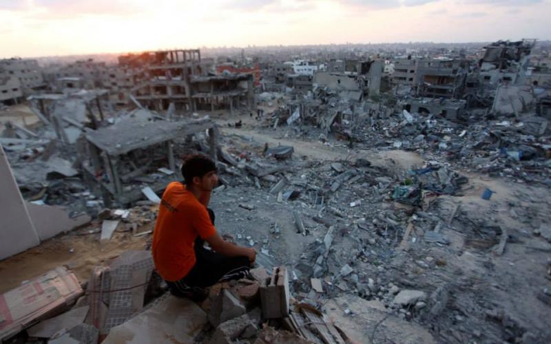 صور: الدمار يختصر حكاية المواطنين بغزة