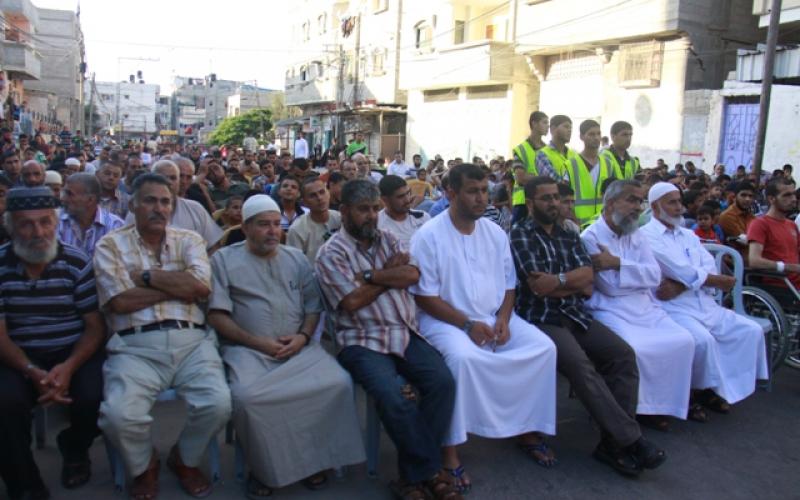 صور: حماس تكرم ذوي شهداء "يبنا" جنوب رفح