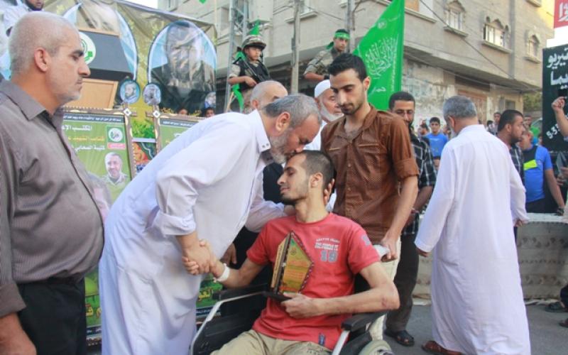 صور: حماس تكرم ذوي شهداء "يبنا" جنوب رفح