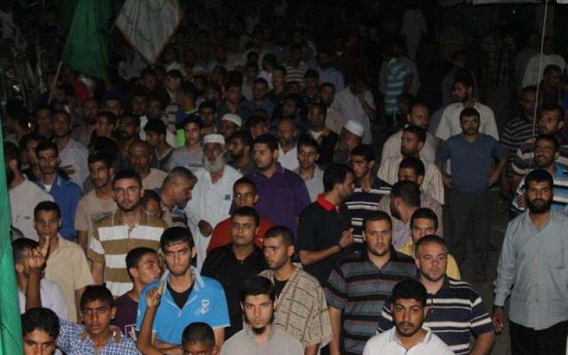 صور: مسيرة وفاء لدماء الشهداء في خليل الرحمن
