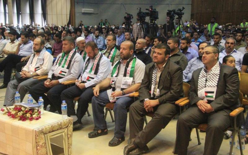 صور: الكتلة تكرّم عوائل الطلبة الشهداء
