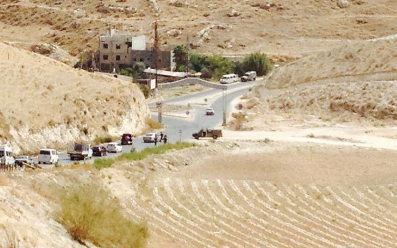 صور: حواجز للاحتلال على طريق نابلس - طوباس