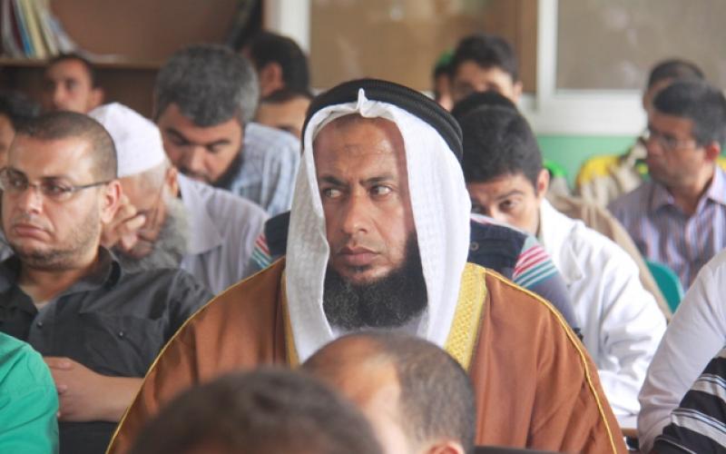 بالصور: المستشفى "الإماراتي" برفح يكرم العاملين فيه