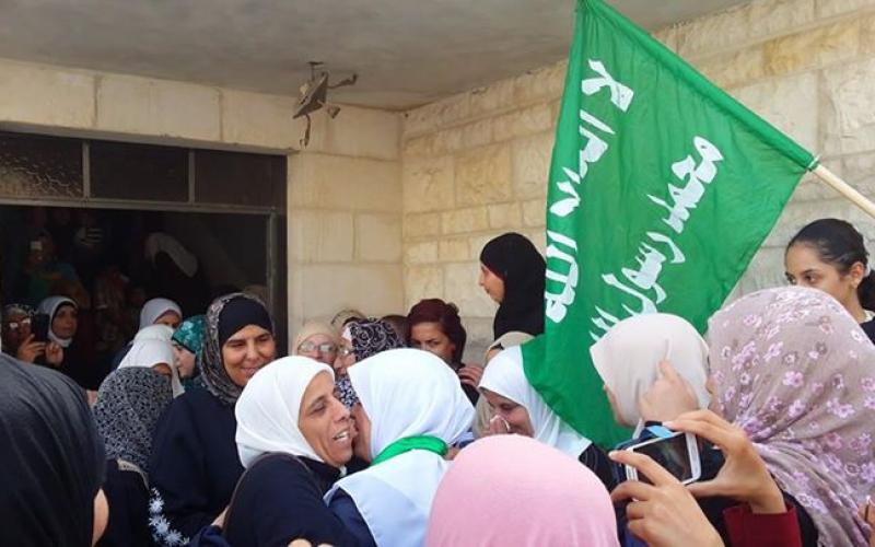 صور: اسقبال المحررة ريم حمارشة (40 عاماً)