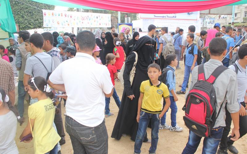 صور: أطفال يجسدون صدمة الحرب في خانيونس