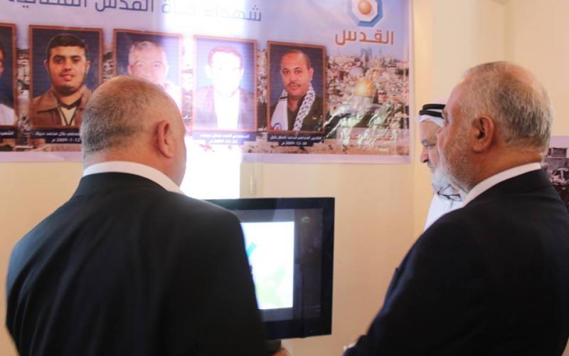 بالصور: صُحفيون يفتتحون معرض "الصورة تنتصر"