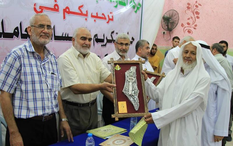 صور: حماس رفح تكرم المؤسسات العاملة خلال الحرب