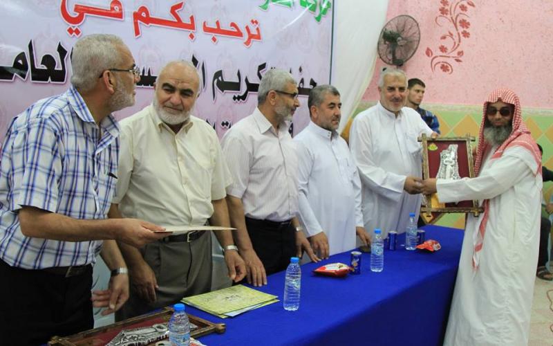 صور: حماس رفح تكرم المؤسسات العاملة خلال الحرب