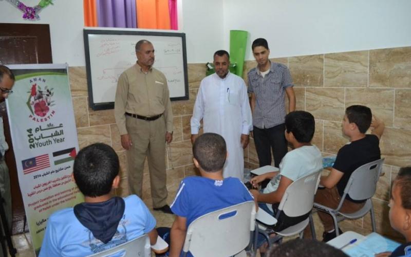 بالصور:المنتدى التربوي برفح يبدأ مشروع تشغيل الخريجين