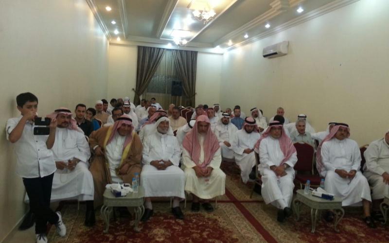 وفد حماس وكتلها البرلمانية يلتقون الجالية في جدة
