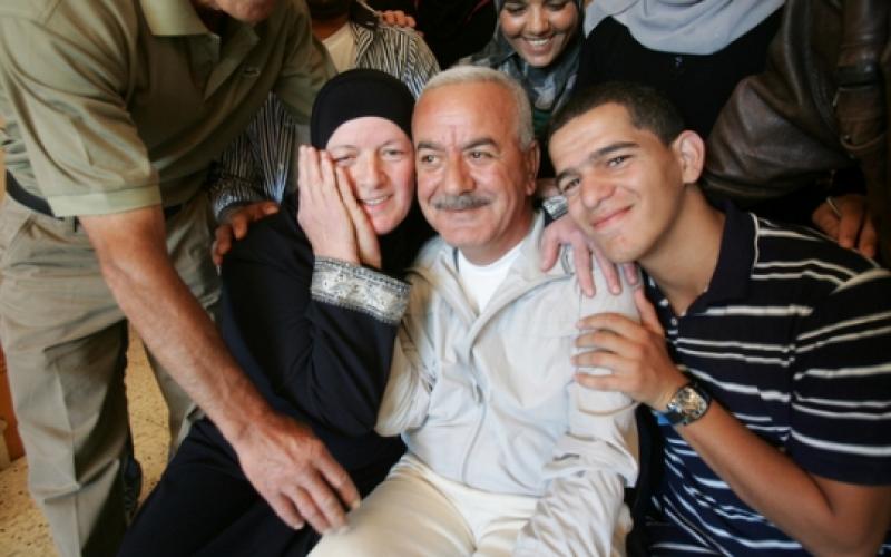 بالصور.. مهرجانات بالقطاع احتفاءً بالمحررين