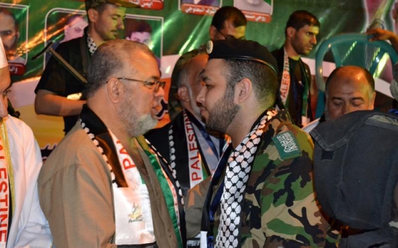 بالصور..حماس تكرم المحررين شرق غزة