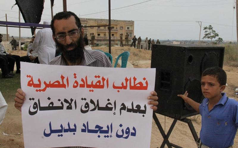 بالصور.. الأوقاف تندد بإغلاق الأنفاق دون بديل