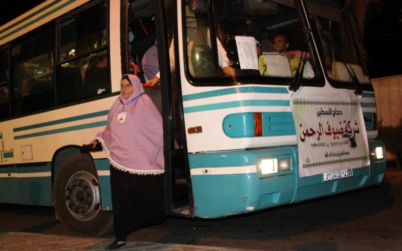 بالصور..حجاج غزة يتوجّهون للديار الحجازية