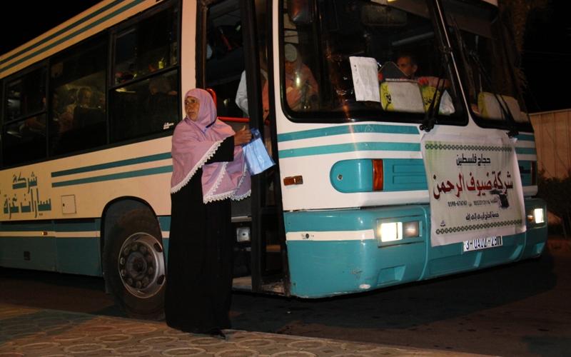 بالصور..حجاج غزة يتوجّهون للديار الحجازية