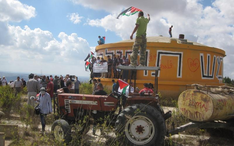 بالصور: الفلسطينيون يعودون إلى أراضيهم في برقة