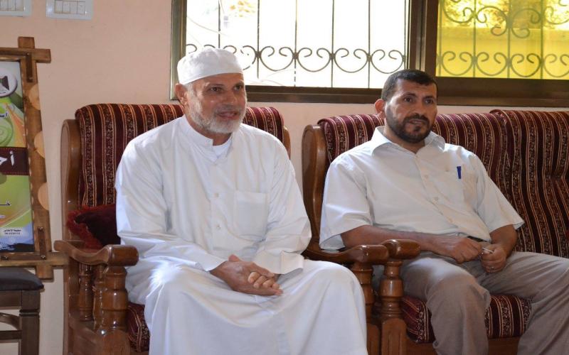 بالصور: التعليم يكرم شهداؤه الموظفين وسط القطاع