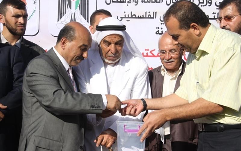 صور: "حي الكرافانات" للمدمرة بيوتهم بخانيونس