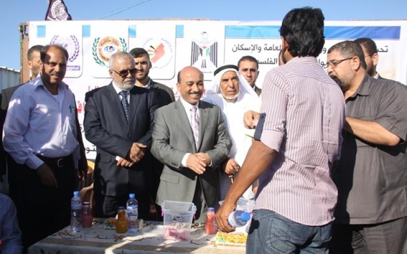 صور: "حي الكرافانات" للمدمرة بيوتهم بخانيونس