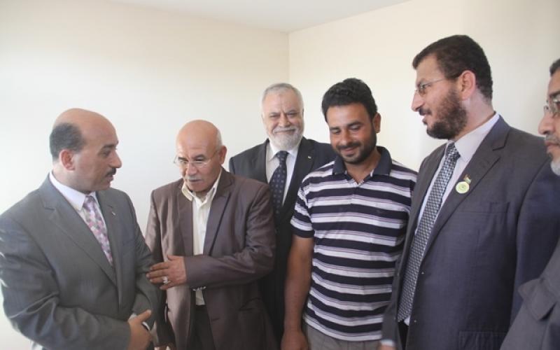 صور: "حي الكرافانات" للمدمرة بيوتهم بخانيونس