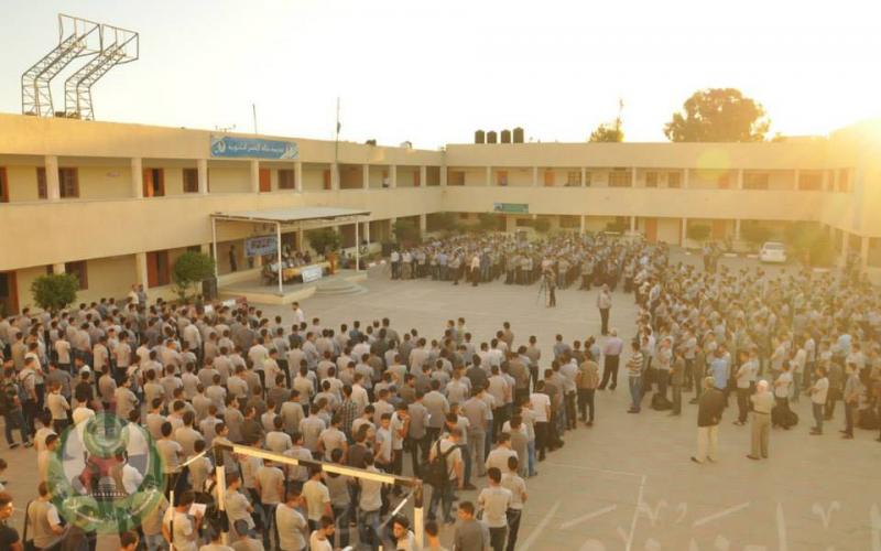 صور: "الإسلامية" تكرم عدداً من ذوي شهداء العدوان‎