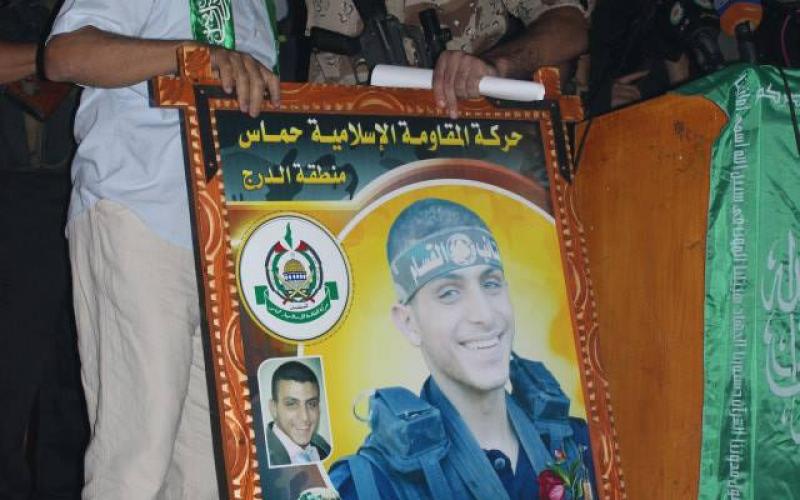 صور: حماس تنظّم حفل تأبين لشهداء "الدرج"