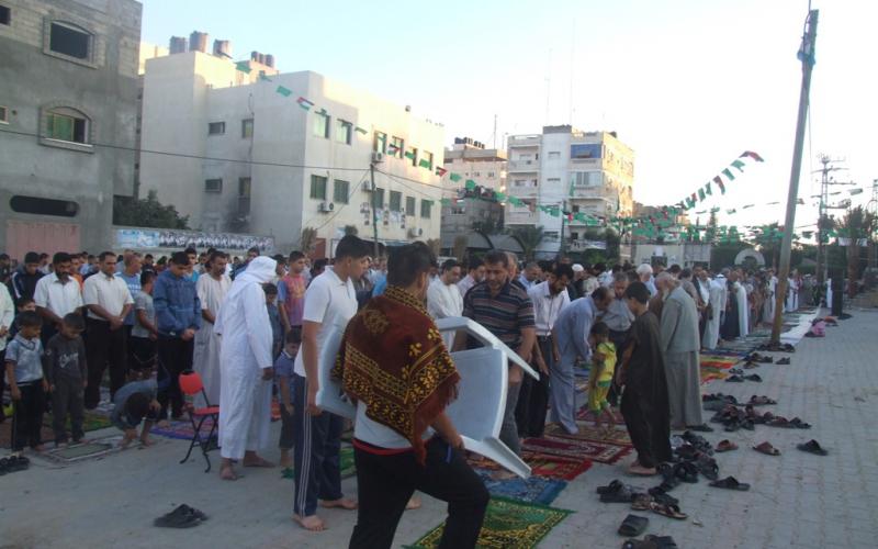 صور: صلاة الأضحى وذبح الأضاحي وسط قطاع غزة