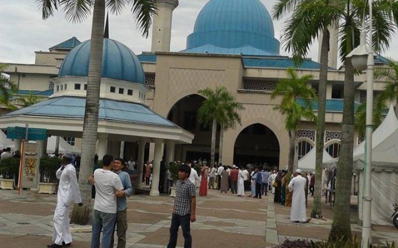 صور: أجواء عيد الأضحى في ماليزيا