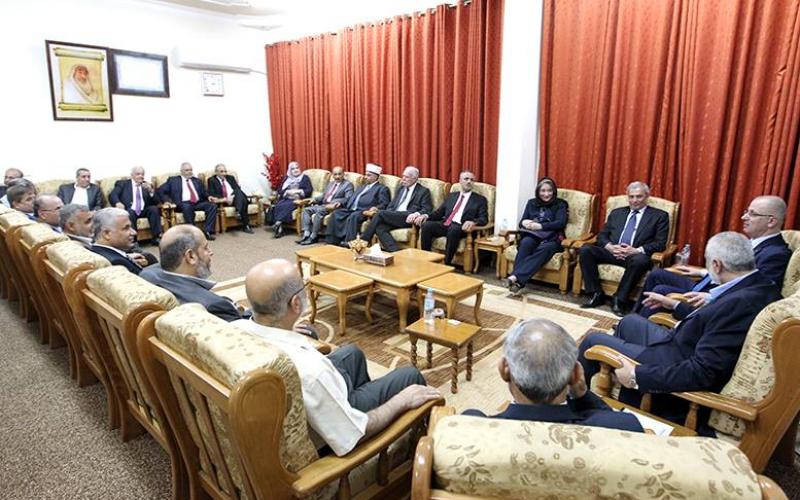 صور: حكومة التوافق في ضيافة هنية