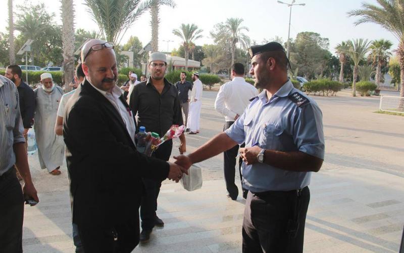 صور: وصول الفوج الأول من الحجاج لغزة