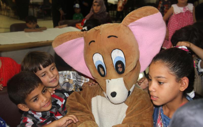 صور: الفلاح تنظم رحلة ترفيهية لأيتام غزة