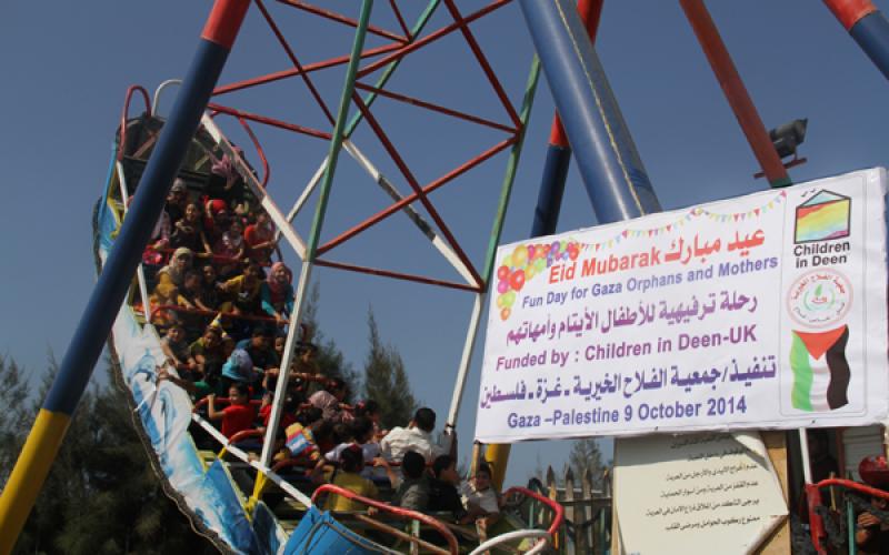 صور: الفلاح تنظم رحلة ترفيهية لأيتام غزة