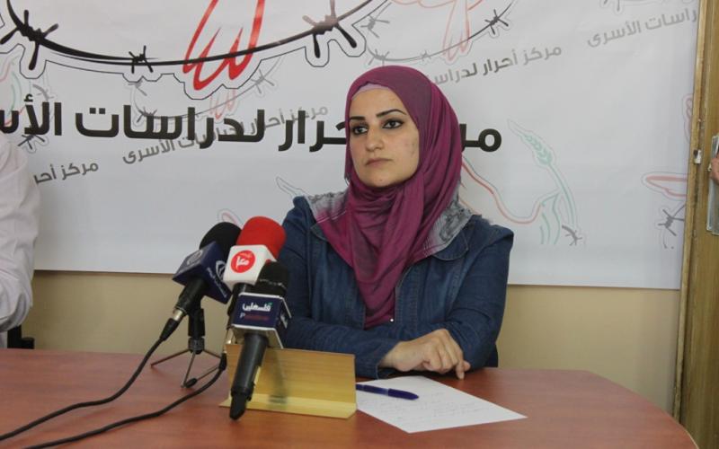 صور: مؤتمر صحفي لأسيرات محررات بنابلس