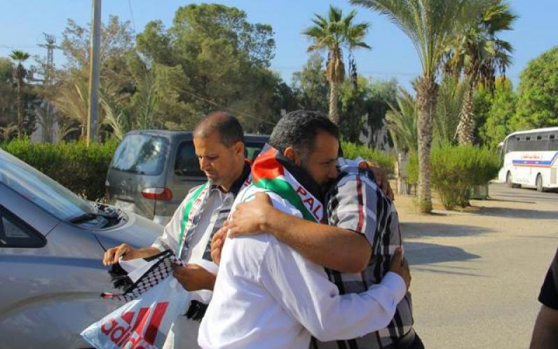 صور: وصول وفد وطبي تونسي إلى قطاع غزة