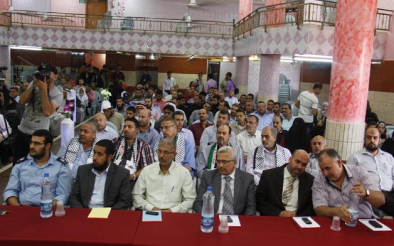 صور: مستشفى النجار برفح يكرم العاملين فيه