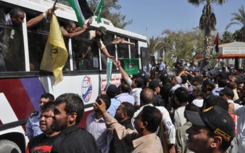 صور حصرية.. وفاء الأحرار لحظة بلحظة